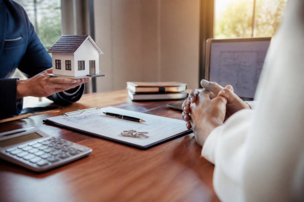 Condition suspensive définition : fonctionnement et exemples dans une vente immobilière