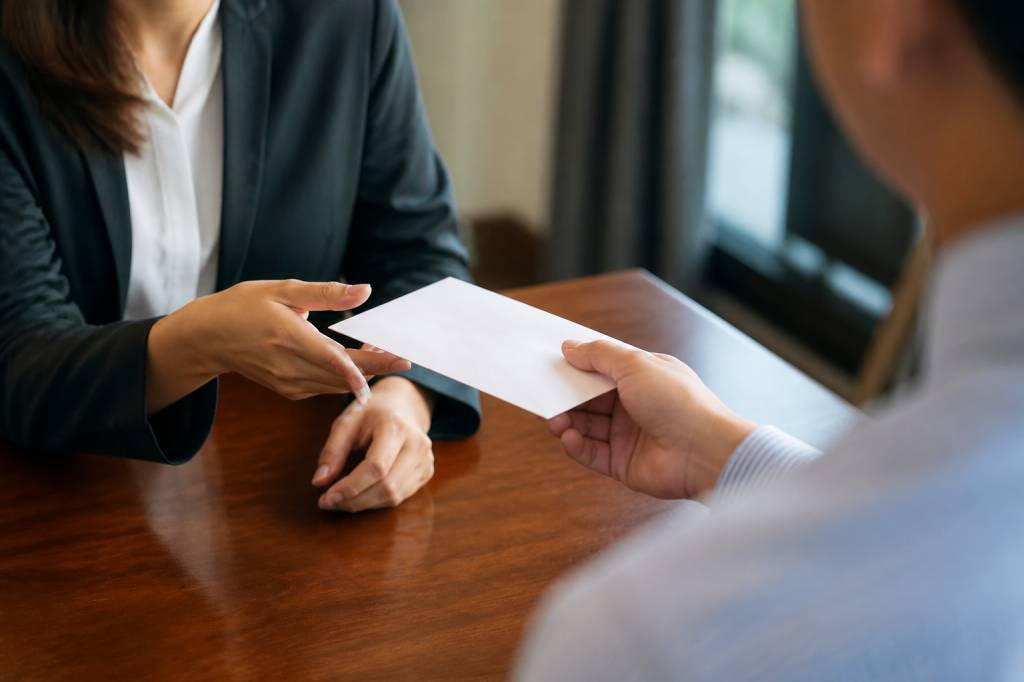 Mise en demeure de payer un loyer : modèle, délais et effets juridiques